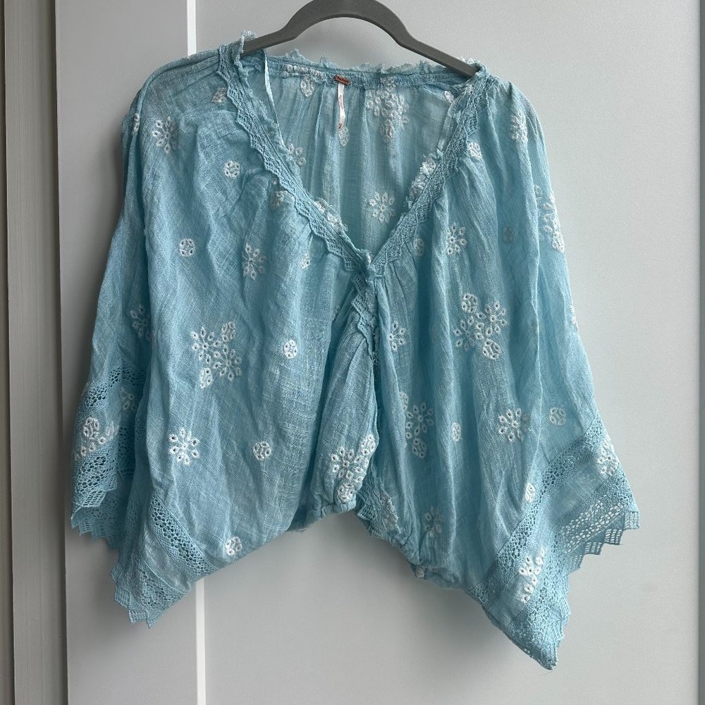 Light Blue and White Floral Flowy Free People Blouse